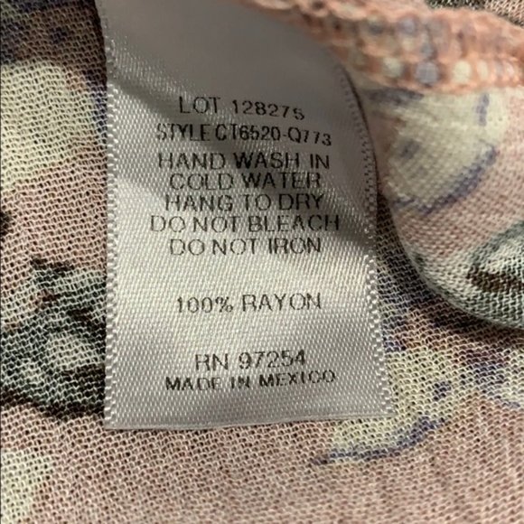 One ❤️ Clothing Off the Shoulder Top Size … - Picture 5 of 5